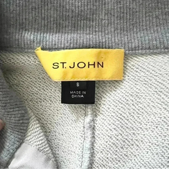 St. John Yellow Label Light Jacket - Picture 3 of 6